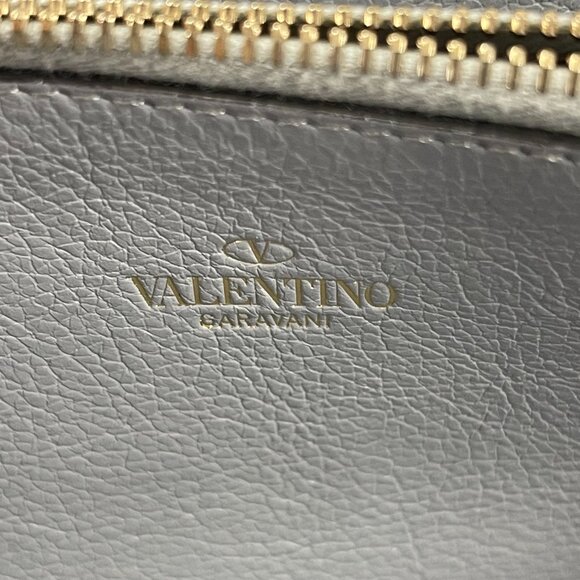 Valentino Garavani Rockstud Leather Continental Zippy Wallet - Grey - Preowned - Picture 8 of 12
